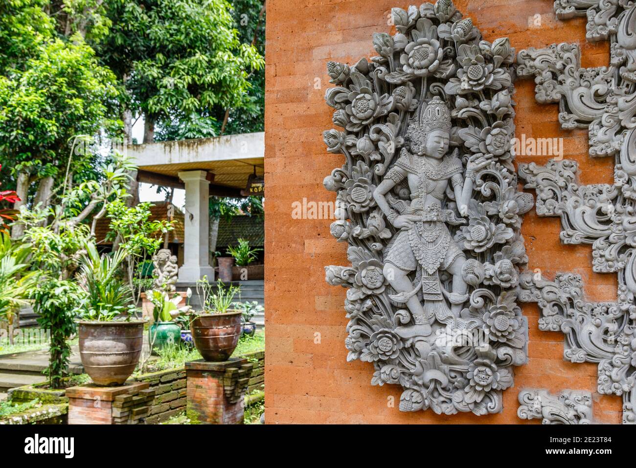 Traditional Balinese  stone carving, Ubud, Gianyar, Bali, Indonesia Stock Photo