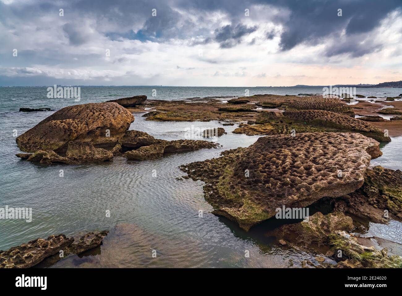 Beautiful rocks amazing shapes hi-res stock photography and images - Alamy