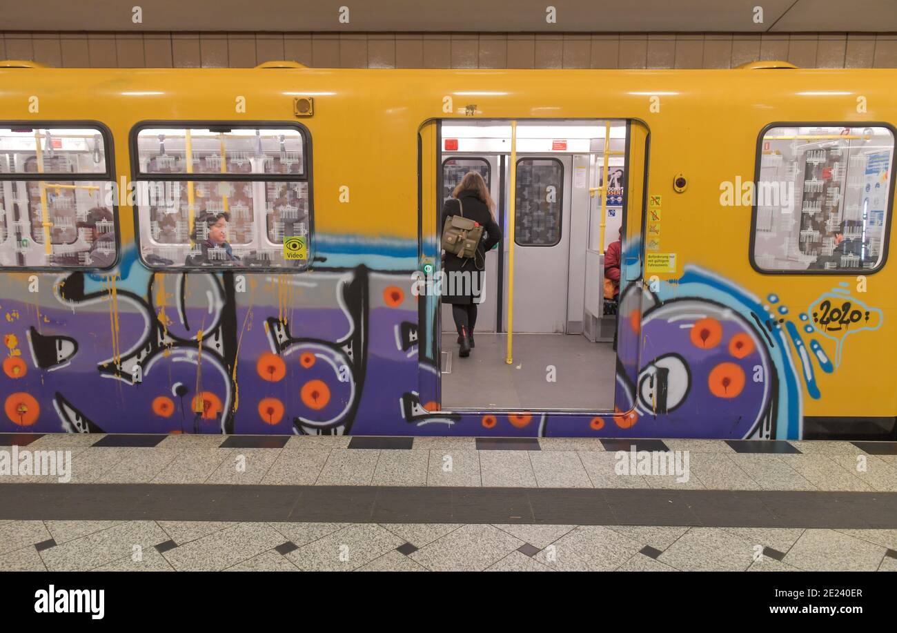 U-Bahn, Graffiti, Berlin, Deutschland Stock Photo