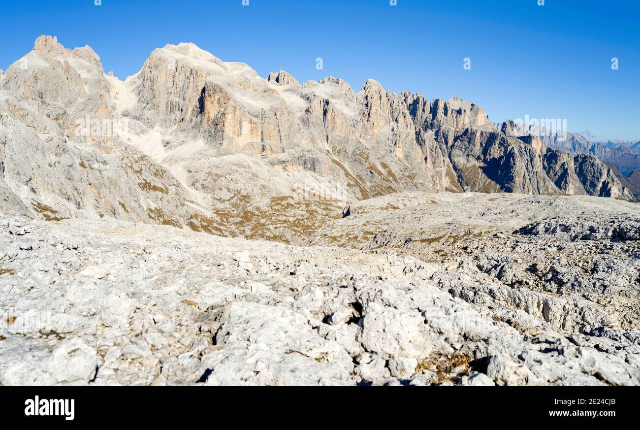 View towards Cimon della Pala, Cima della Vezzana and Focobon.  The alpine plateau Altipiano delle Pale di San Martino in the Pala group in the dolomi Stock Photo