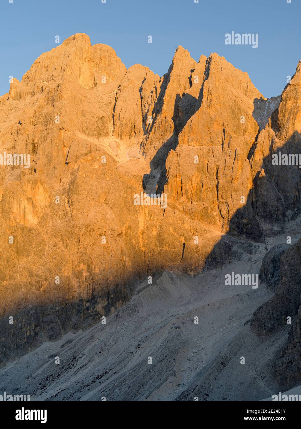 Cima dei Bureloni.  Peaks towering over  Val Venegia seen from Passo Costazza.  Pala mountain range (Pale di San Martino) in the dolomites of Trentino Stock Photo