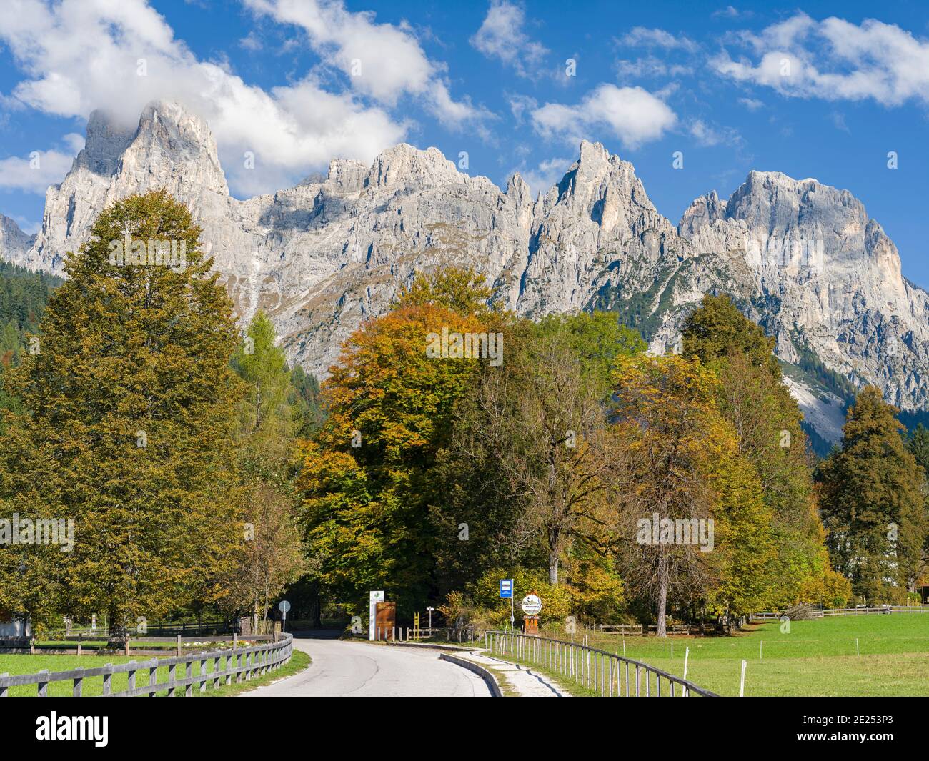 Valle del Canali in the mountain range Pale di San Martino, part of UNESCO world heritage Dolomites, in the dolomites of the Primiero.  Europe, Centra Stock Photo