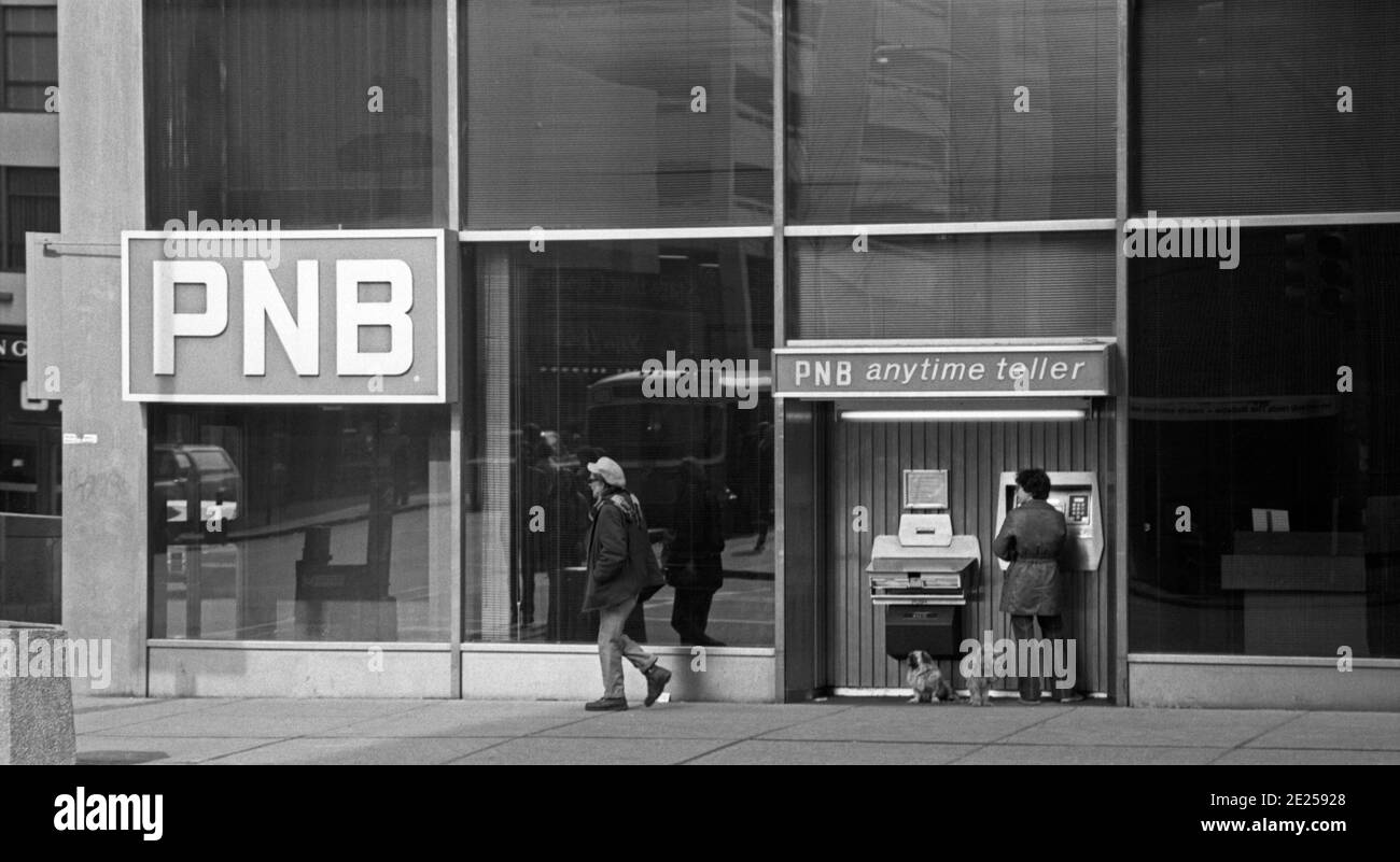 Cash machine, Philadelphia, USA, 1976 Stock Photo Alamy