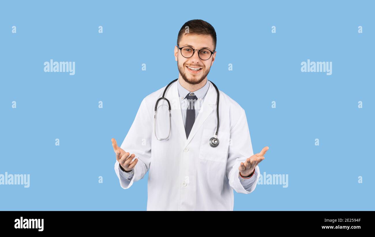 Caucasian doctor in blue uniform hi-res stock photography and images ...
