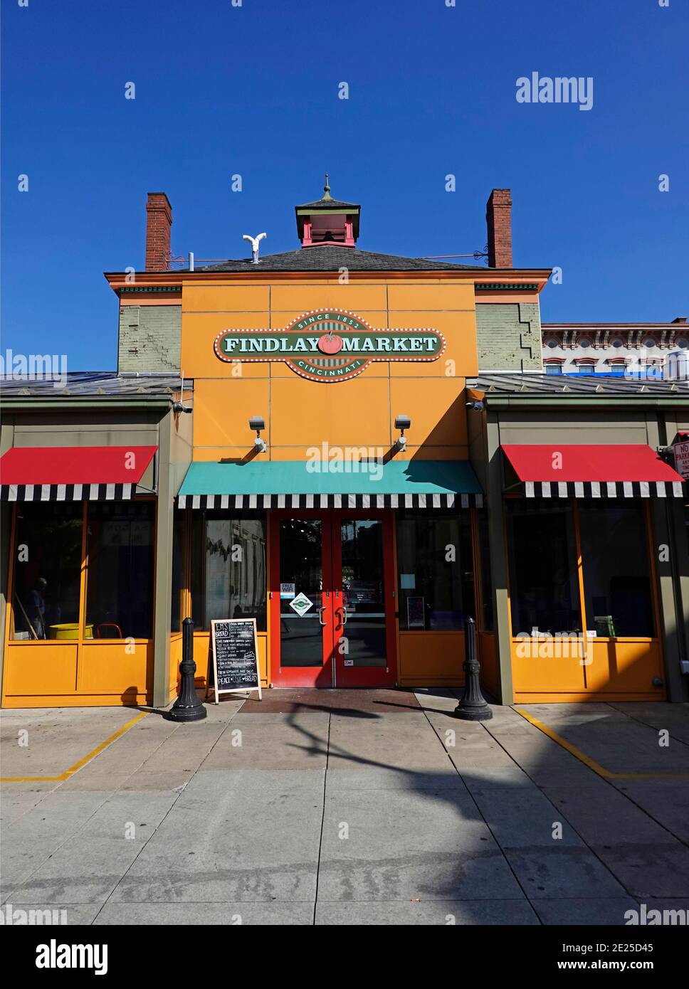 Historic findlay market hires stock photography and images Alamy