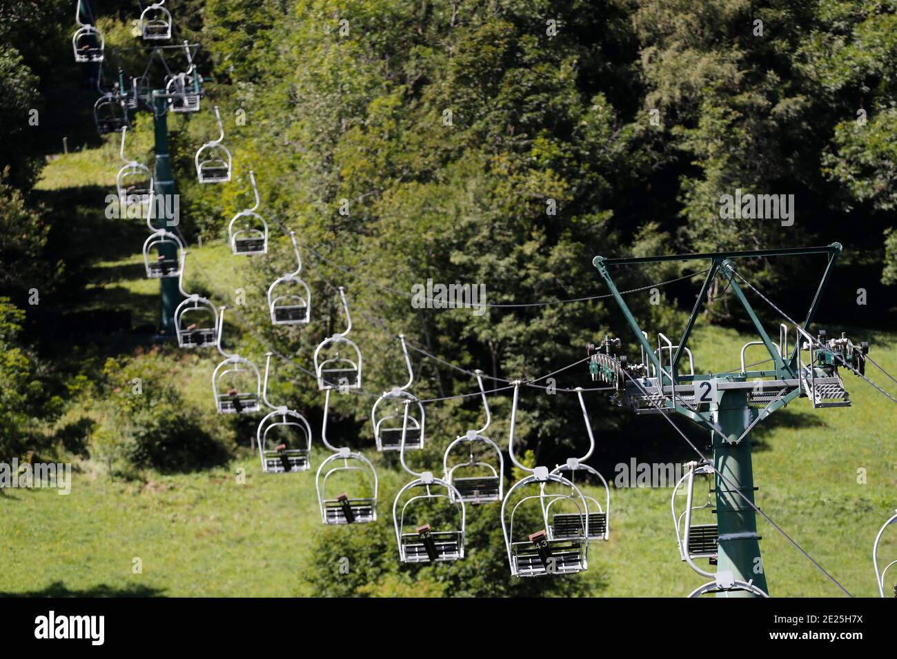 Chair lift summer alps hi-res stock photography and images - Alamy