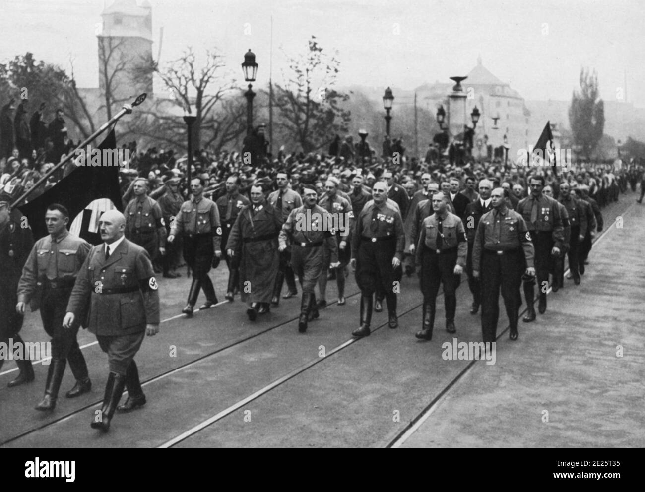 Nov. 9, 1934 Hitler and Göring lead a Nazi parade in Munich to commemorate the Beer Hall Putsch Stock Photo