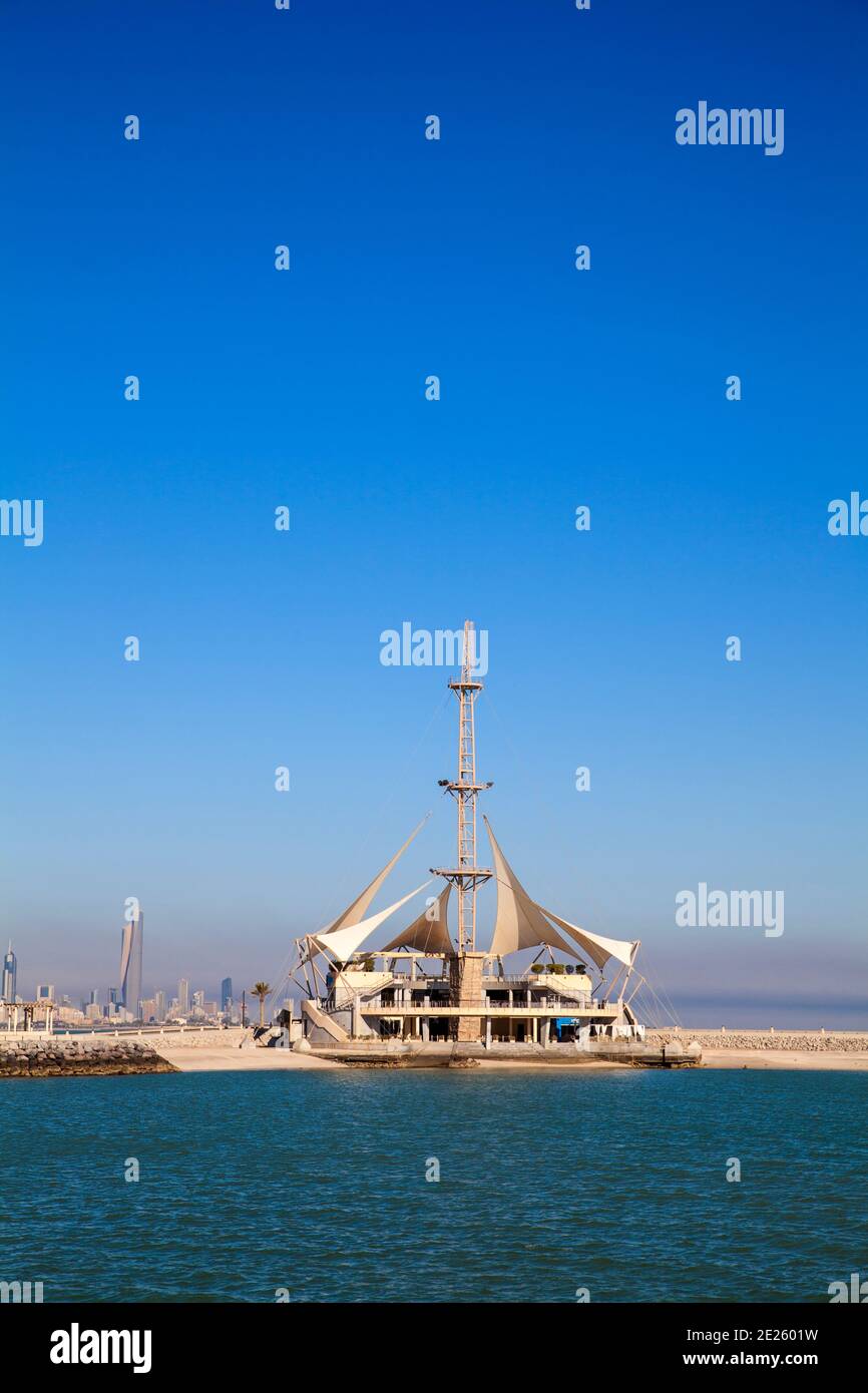 Kuwait, Kuwait City, Salmiya, Marina Waves Leisure complex a three