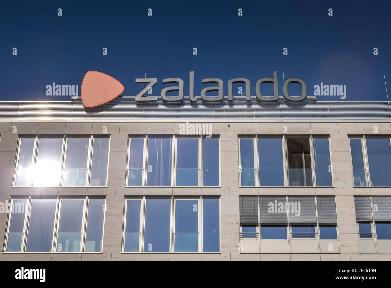 Zalando, Mühlenstraße, Friedrichshain, Berlin, Deutschland Stock Photo