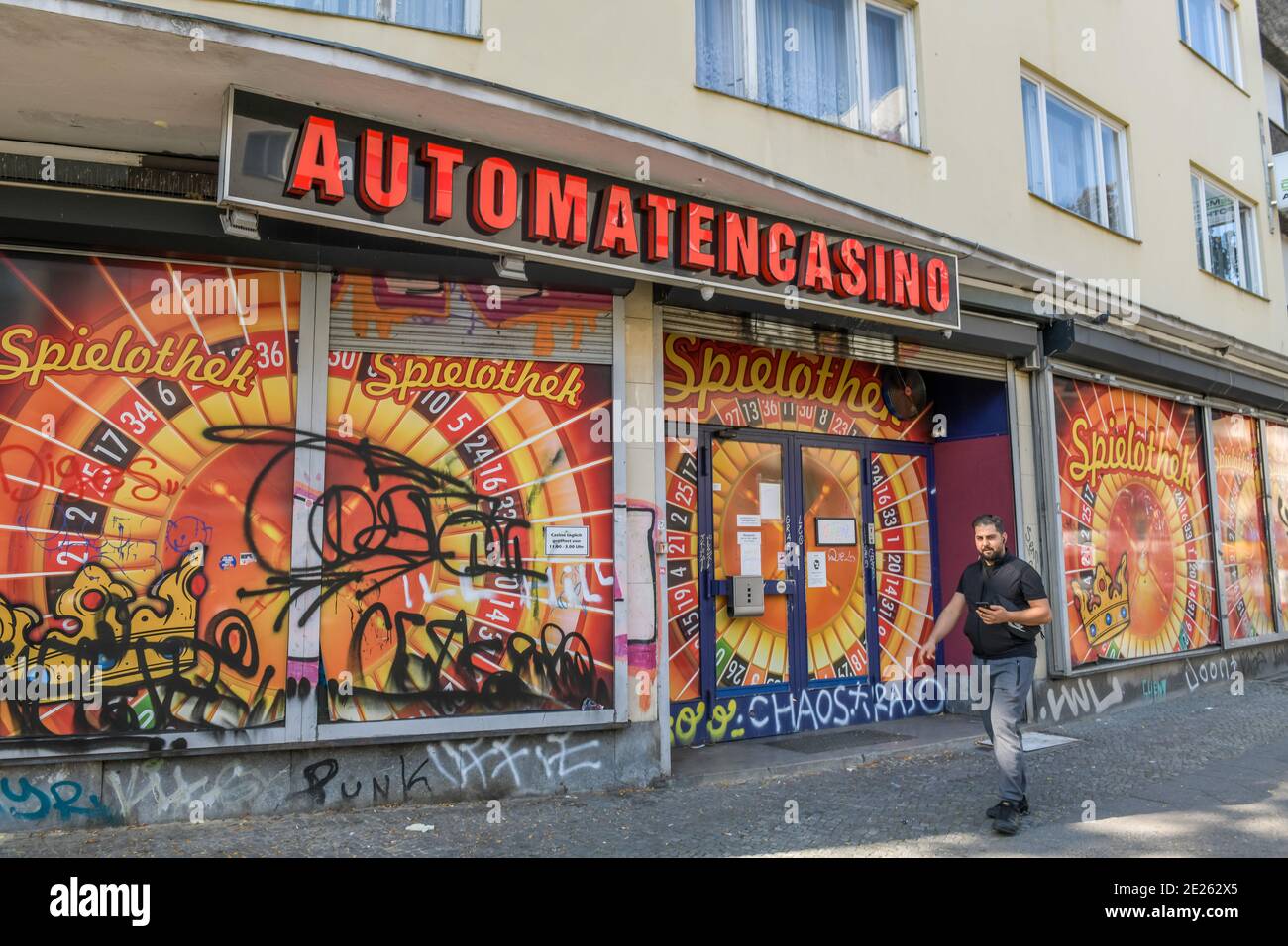 Automatencasino, Kottbusser Damm, Kreuzberg, Friedrichshain-Kreuzberg, Berlin, Deutschland Stock Photo