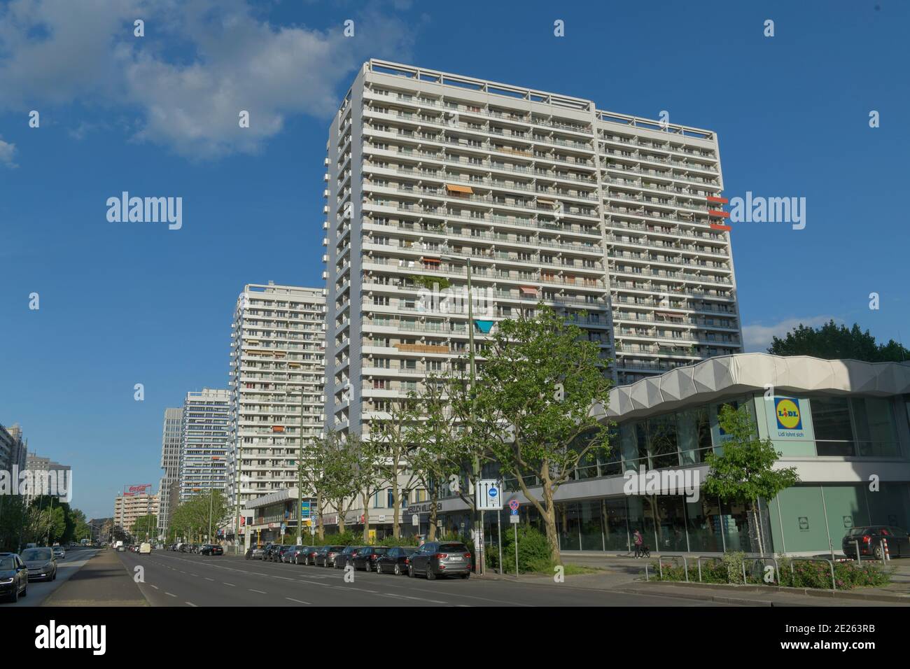 Plattenbauten, Leipziger Straße, Mitte, Berlin, Deutschland Stock Photo