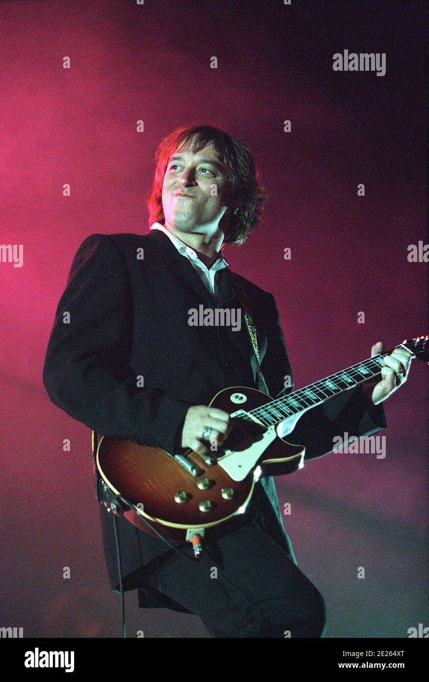 REM in concert at Earls Court in London, UK. 22nd June 1999 Stock Photo