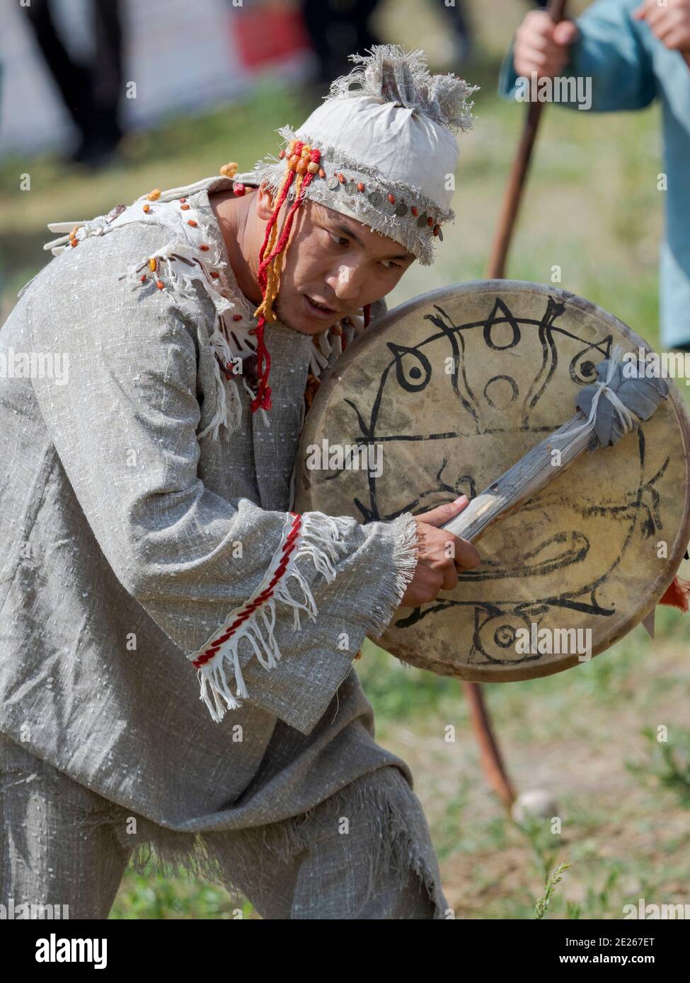 A Shaman recounting the myth. Folk Festival commemorating the origin myth the Tien Shan Maral (Tian Shan wapiti), an origin myth of the Kyrgyz tribes. Stock Photo