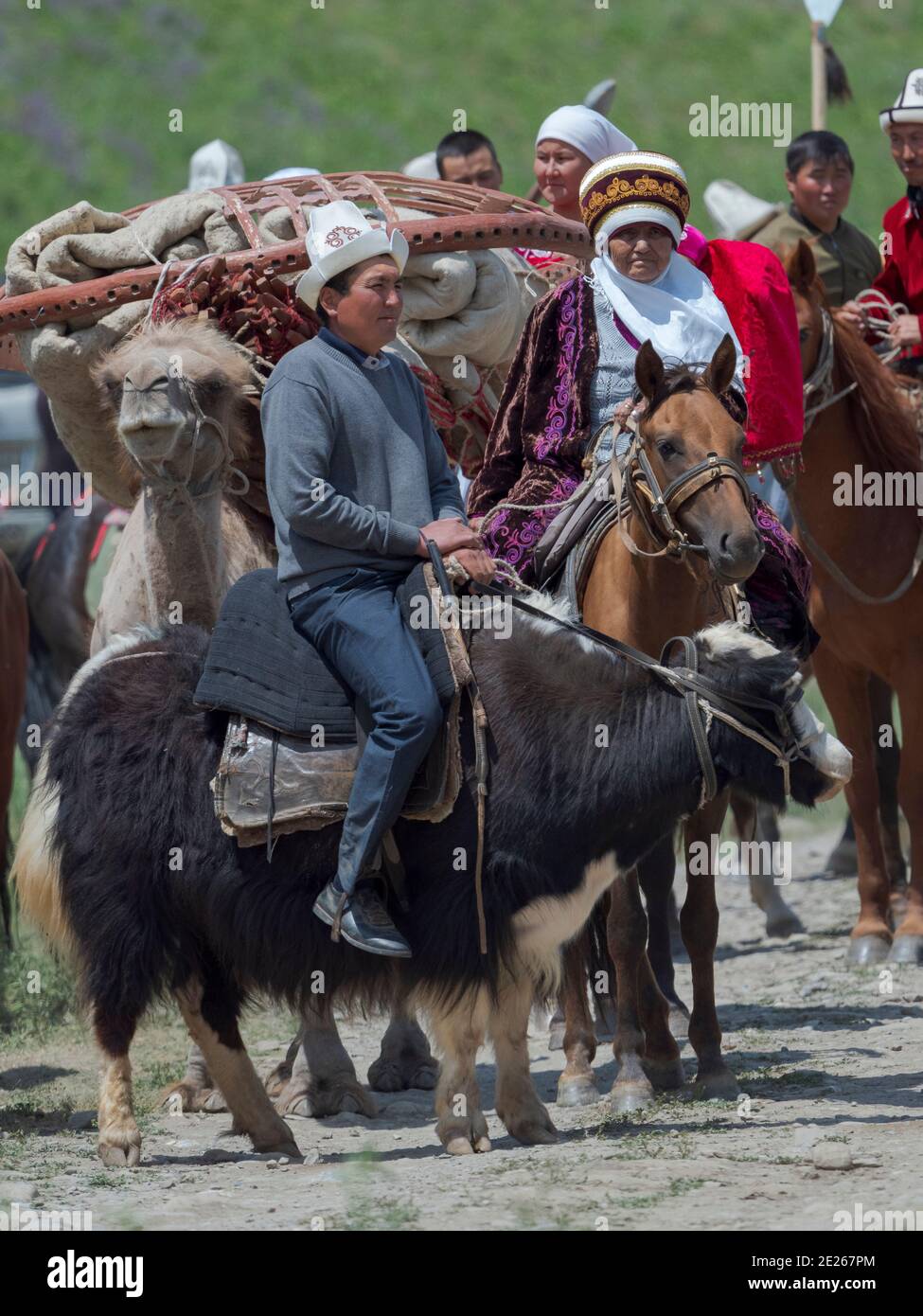 Reenactors. Folk Festival commemorating the origin myth the Tien Shan Maral (Tian Shan wapiti), an origin myth of the Kyrgyz tribes. Near Tasch Bascha Stock Photo