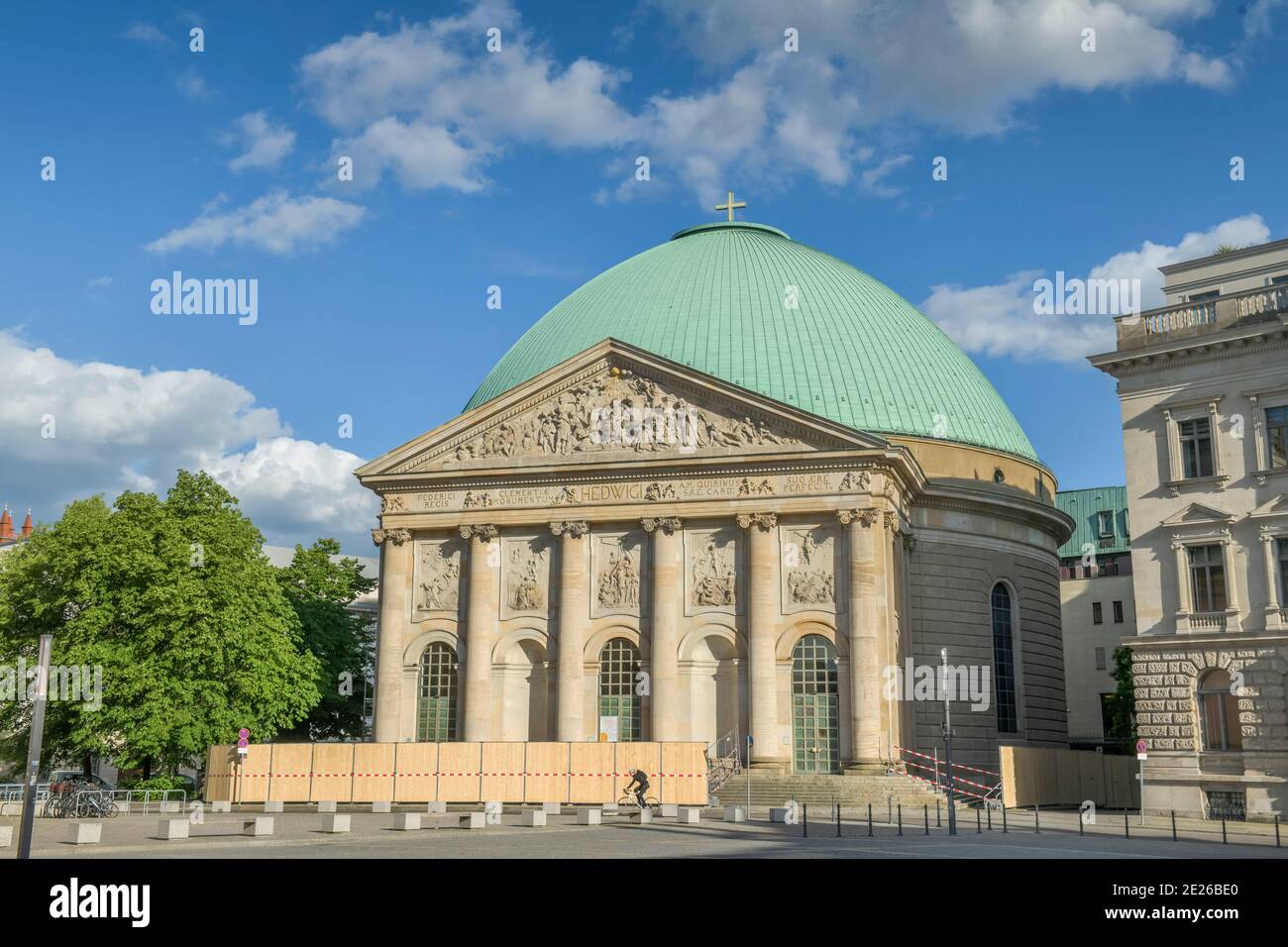 St. Hedwig Kathedrale, Bebelplatz, Mitte, Berlin, Deutschland Stock ...