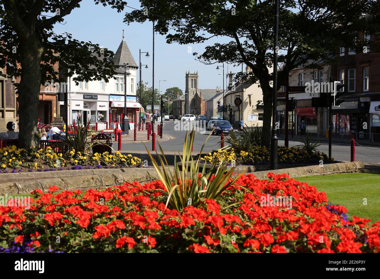 Prestwick Main Street Cross Gardens Sundial Stock Photo Alamy
