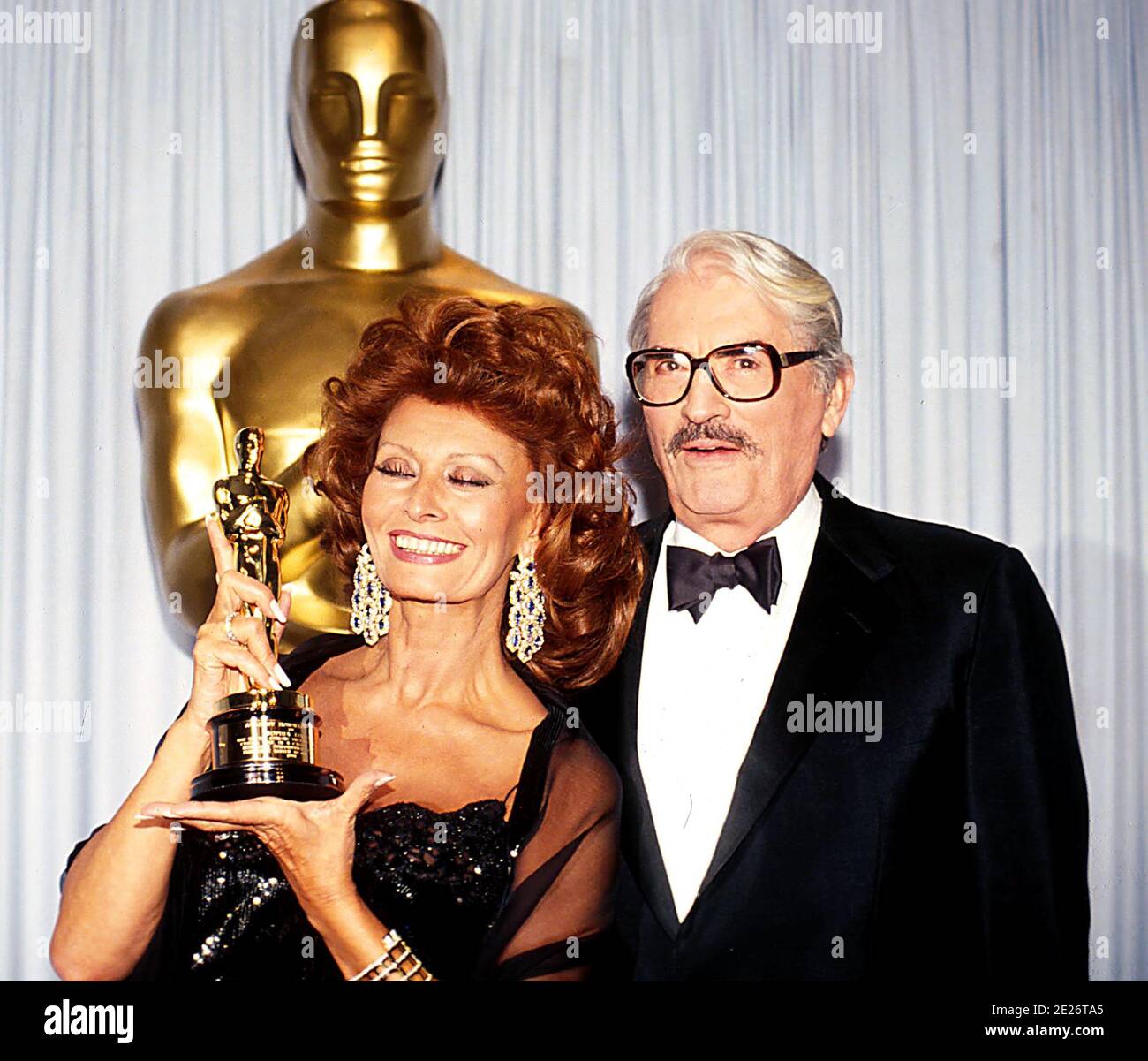 Sophia Loren And Gregory Peck at the 63rd Academy Awards ceremony on ...