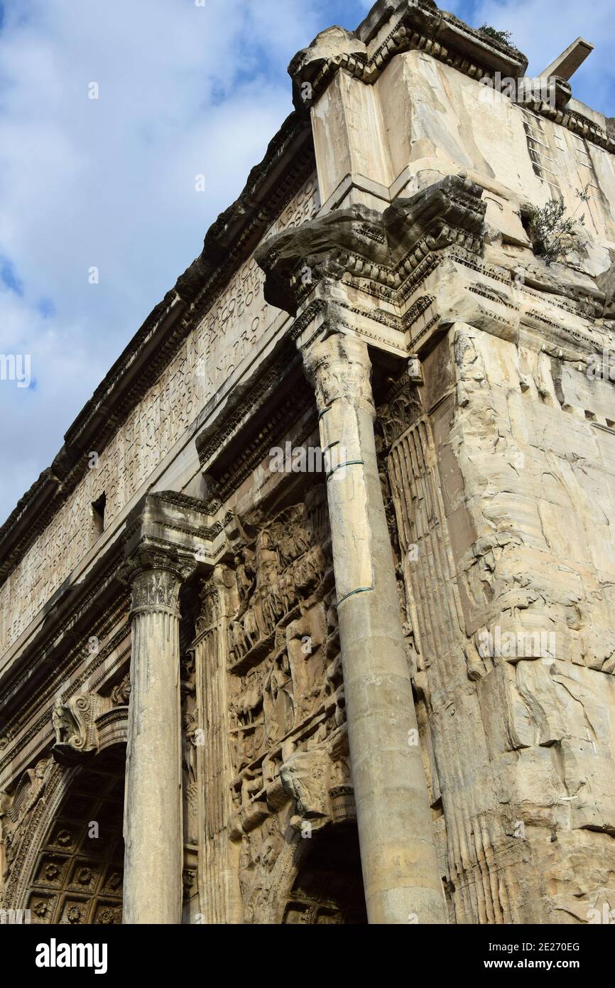 Arch of Septimius Severus, Chiesa di San Guiseppe dei Falegnami and ...