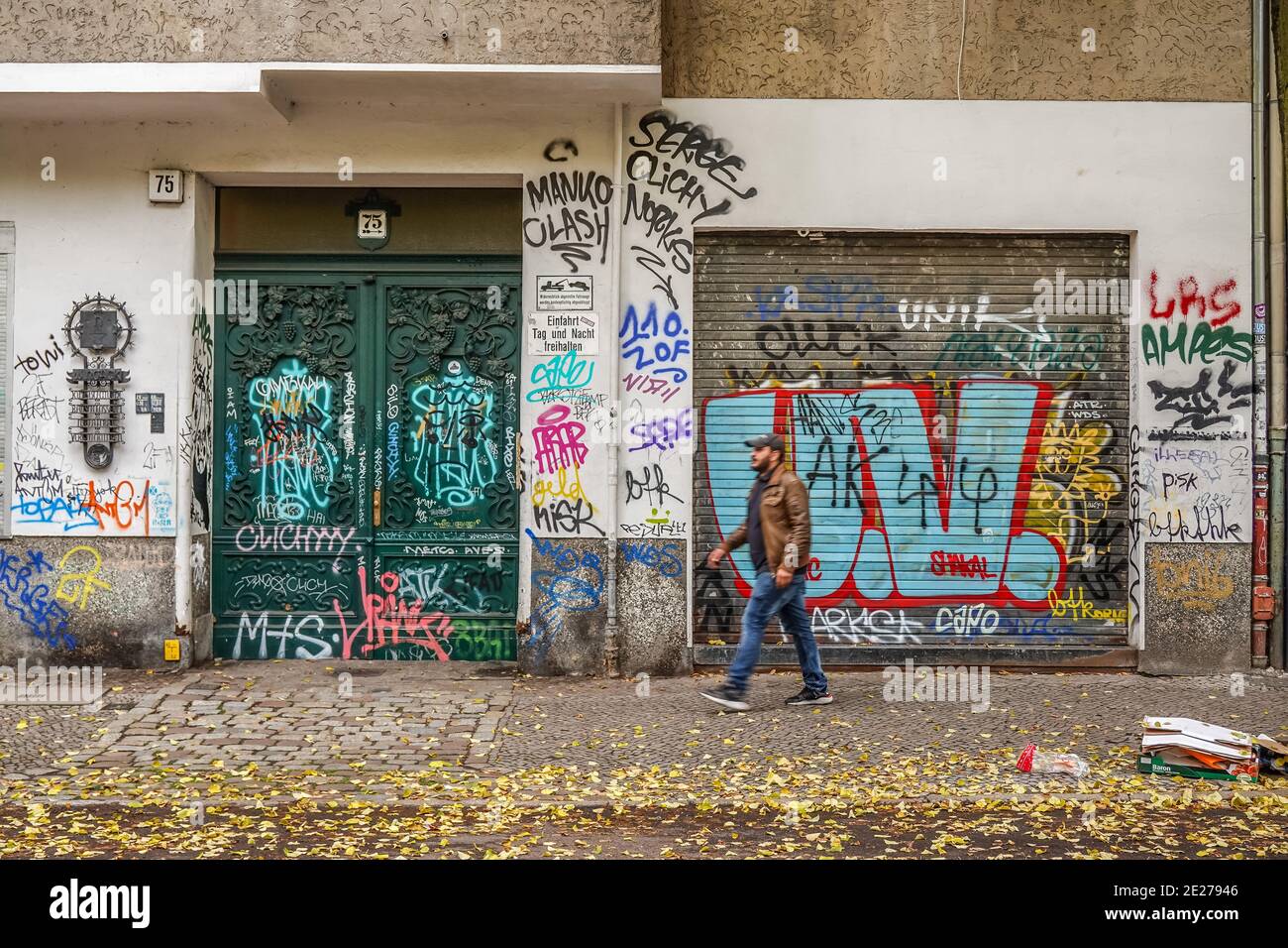 Graffitis, Thomasstraße, Neukölln, Berlin, Deutschland Stock Photo