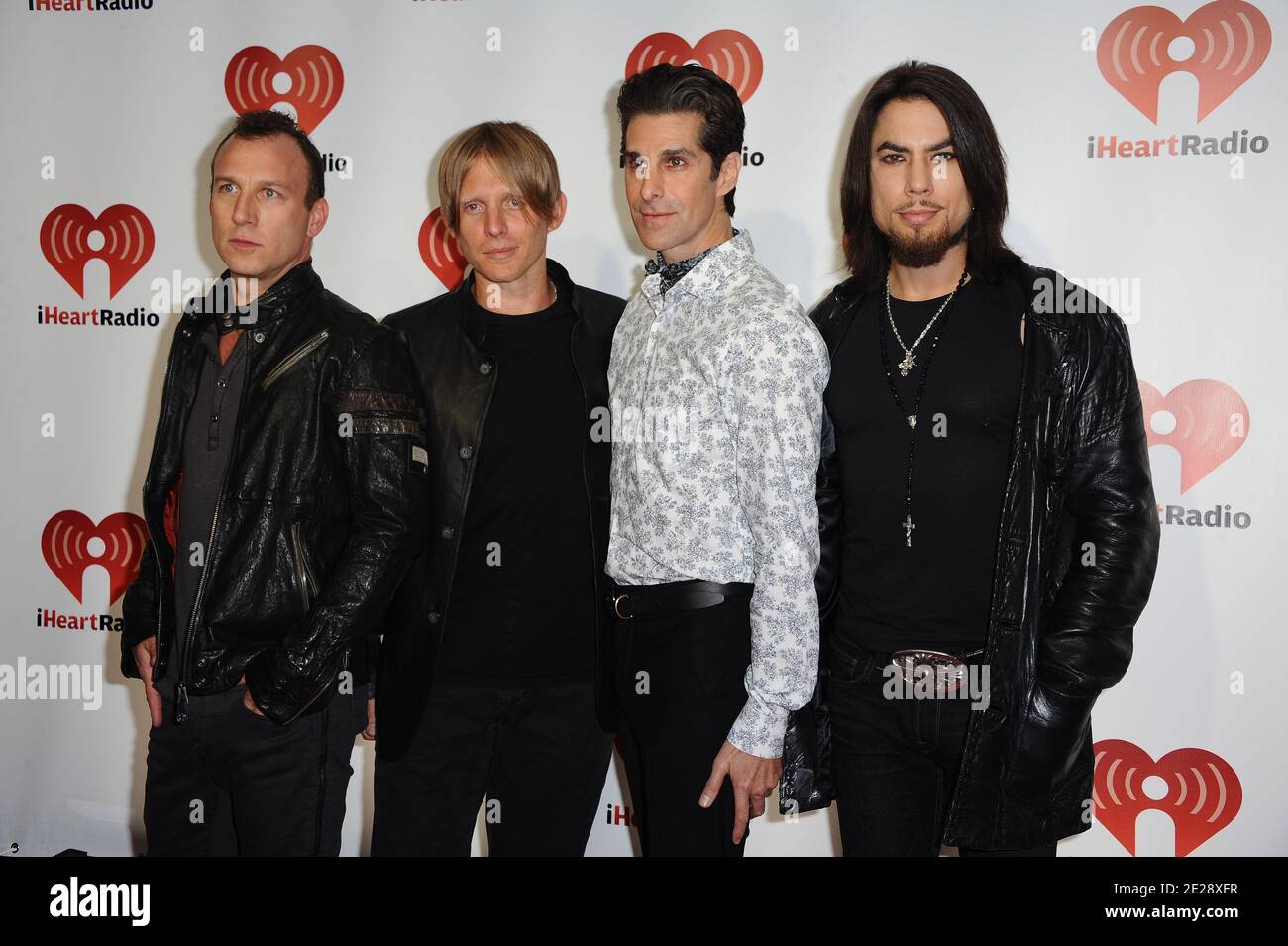 Dave Navarro and Perry Farrell of Jane