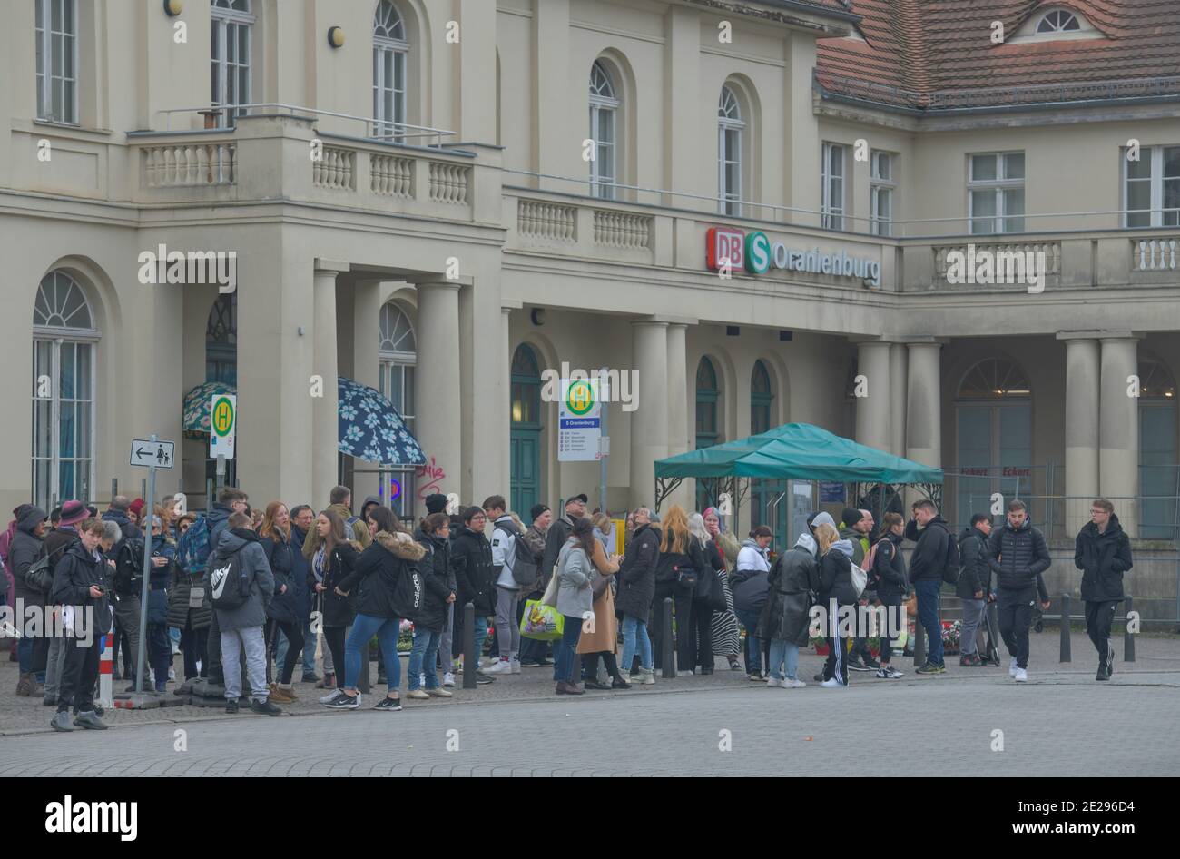 Bahnhof oranienburg hires stock photography and images Alamy