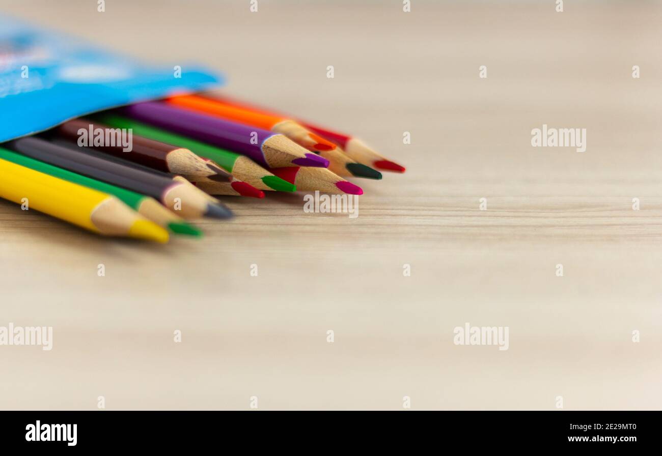 Set different colored pencils hi-res stock photography and images - Alamy