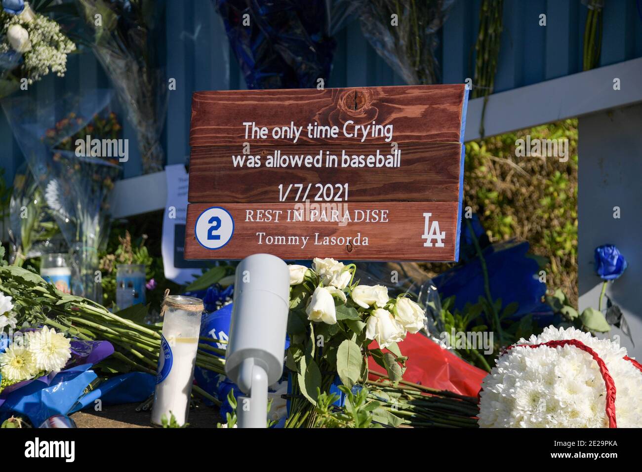 General overall view of flowers and signs placed outside Dodger Stadium to  honor former Los Angeles Dodgers manager Tommy Lasorda, Sunday, Jan. 10, 20  Stock Photo - Alamy