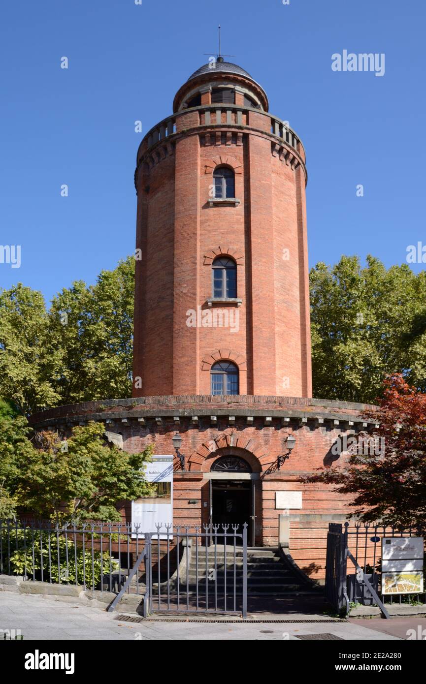 Château d'Eau Laganne, a c19th Brick Water Tower, now a Photography Gallery & Museum in Toulouse France Stock Photo