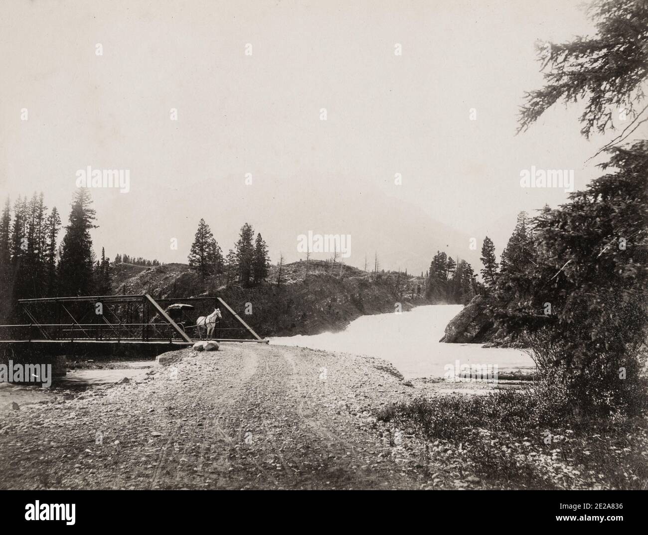 Country road 19th century canada hi-res stock photography and images ...