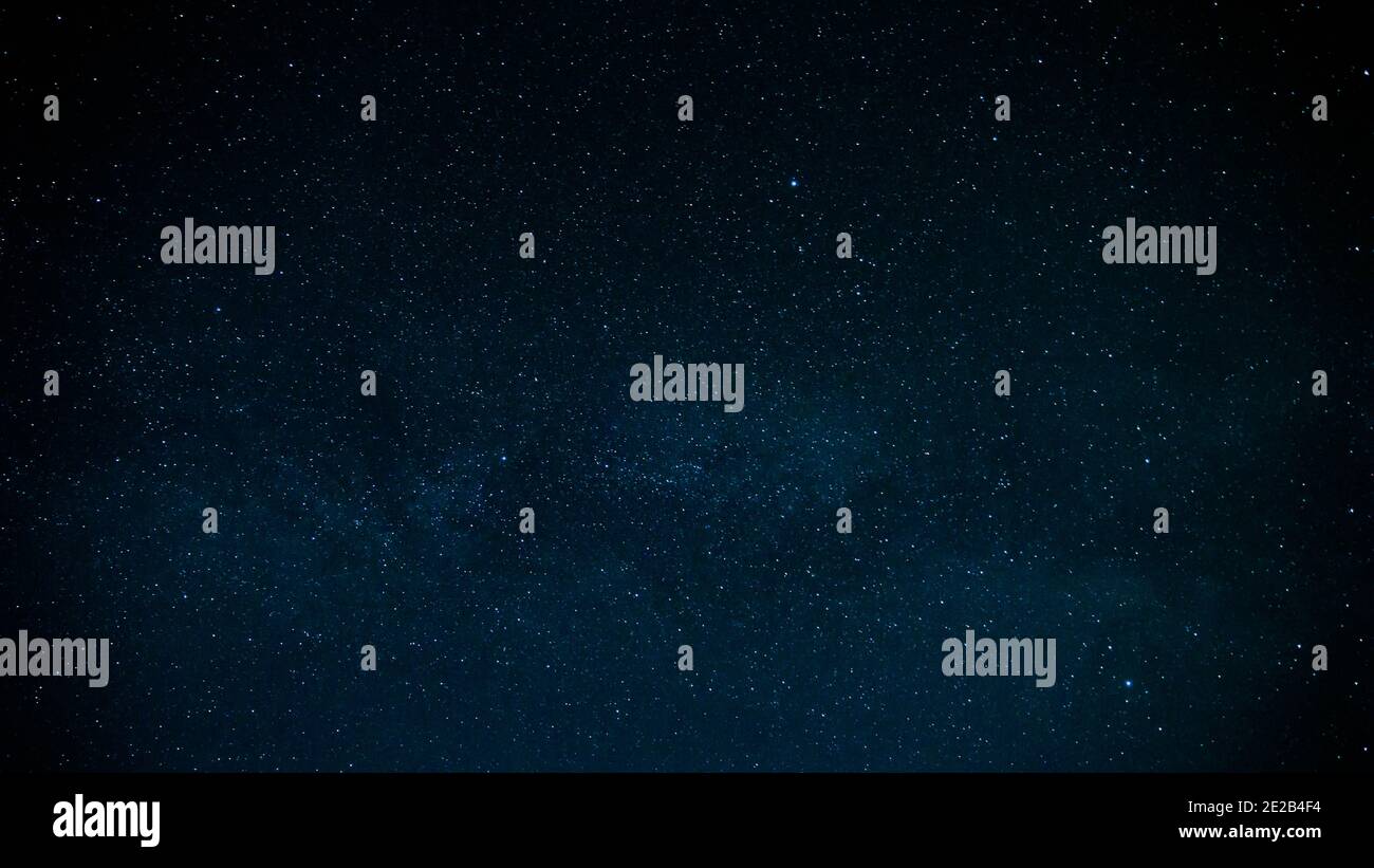 Black sky with stars hi-res stock photography and images - Alamy
