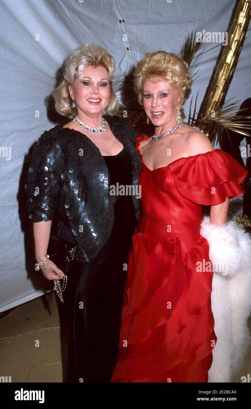 Zsa Gabor And Sister Eva Gabor Credit: Ralph Dominguez/MediaPunch Stock