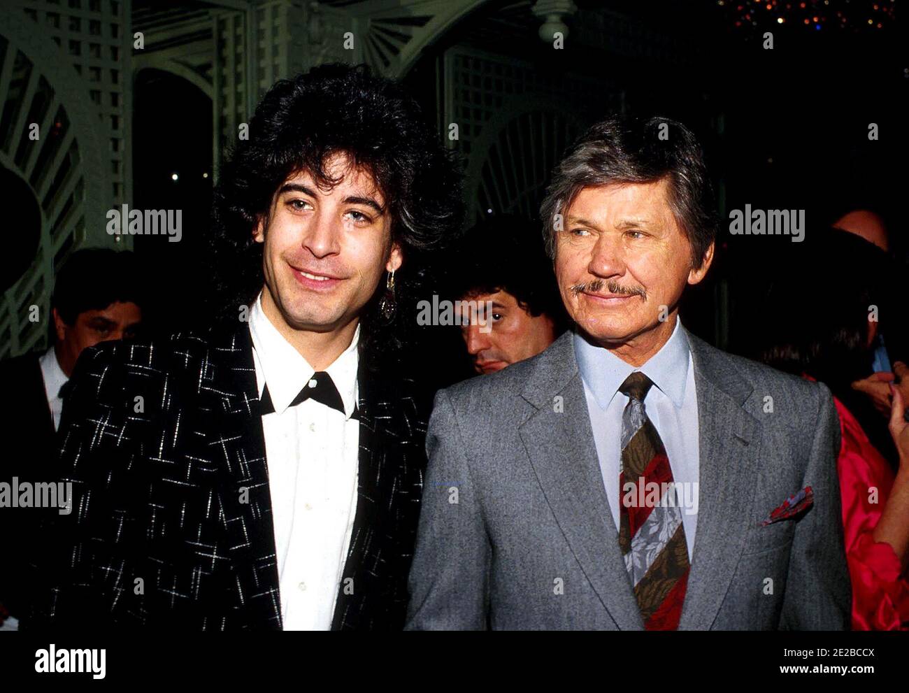 Charles bronson 1987 hi-res stock photography and images - Alamy