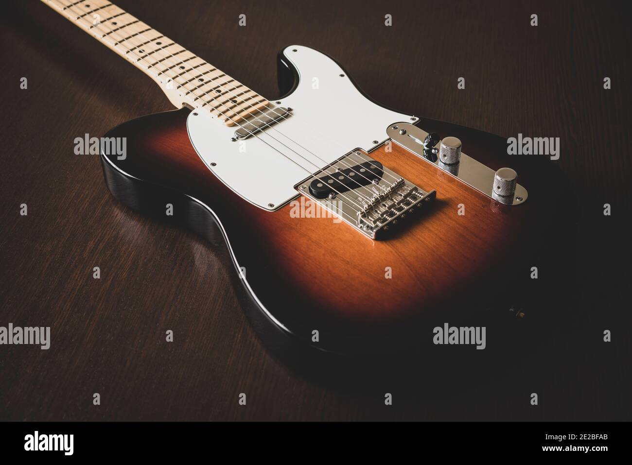 Natural telecaster hi-res stock photography and images - Alamy