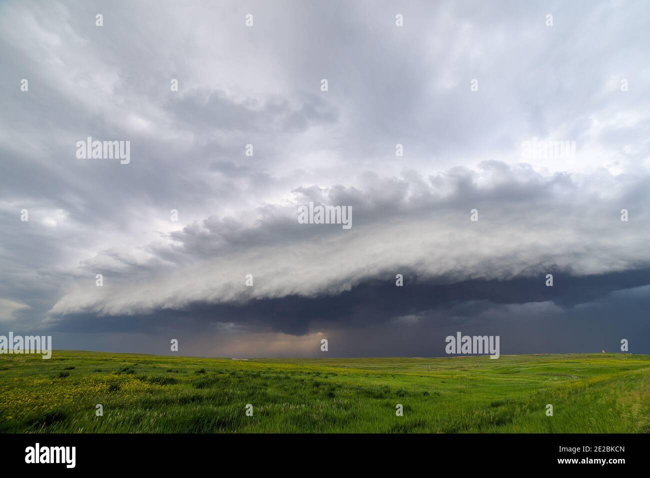 Shelf cloud and derecho storm system in South Dakota Stock Photo