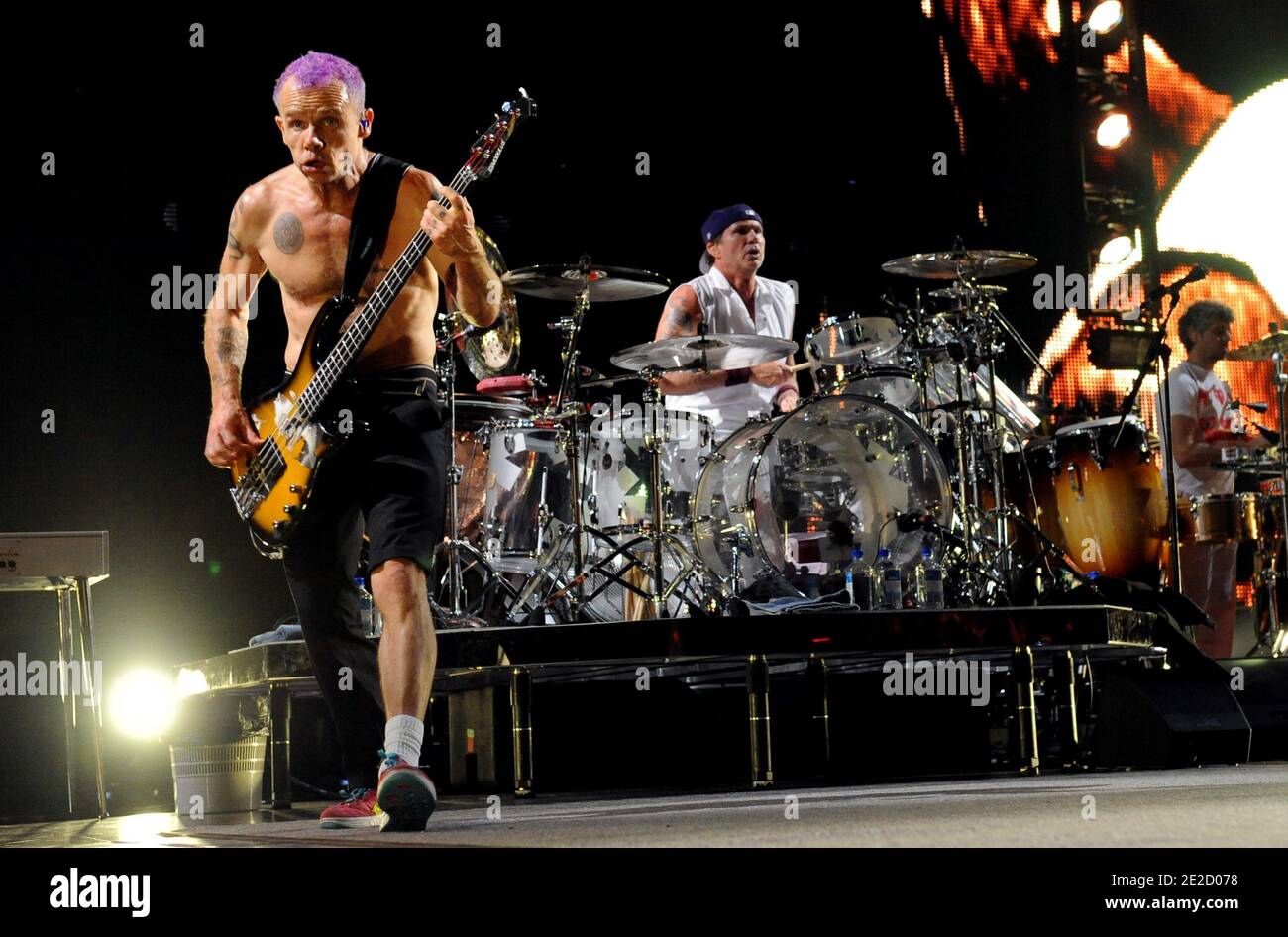 Red hot chili peppers bass hires stock photography and images Alamy