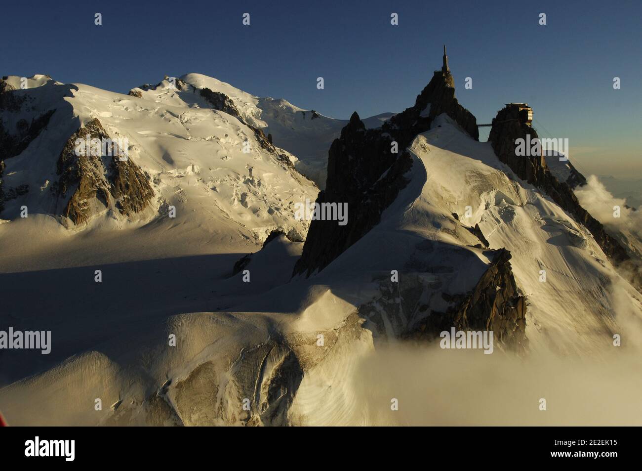 Overview of the Mont Blanc mountain, snow, clouds, Alpes, France.Survol du Massif du Mont Blanc, montagne, neige, nuages, Alpes, France, 2007.Photo by David Lefranc/ABACAPRESS.COM Stock Photo