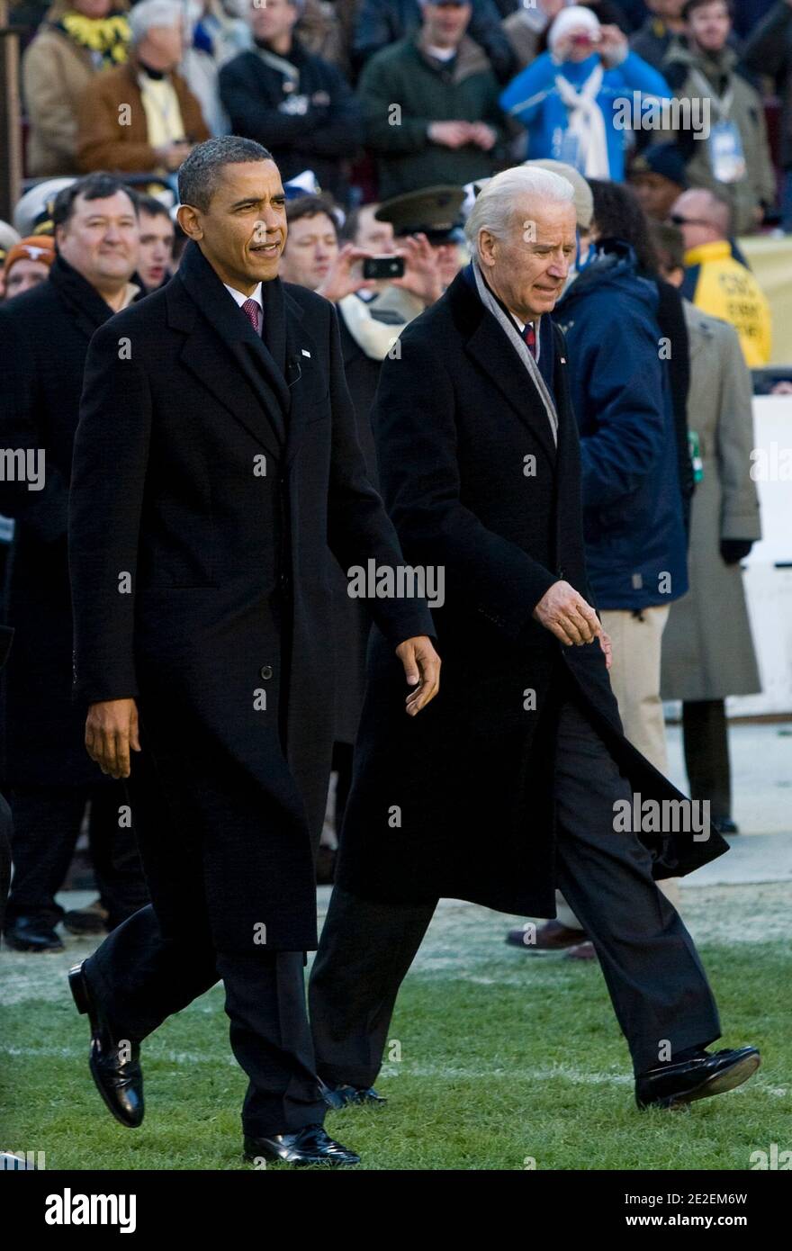 Army vs navy game hi-res stock photography and images - Alamy