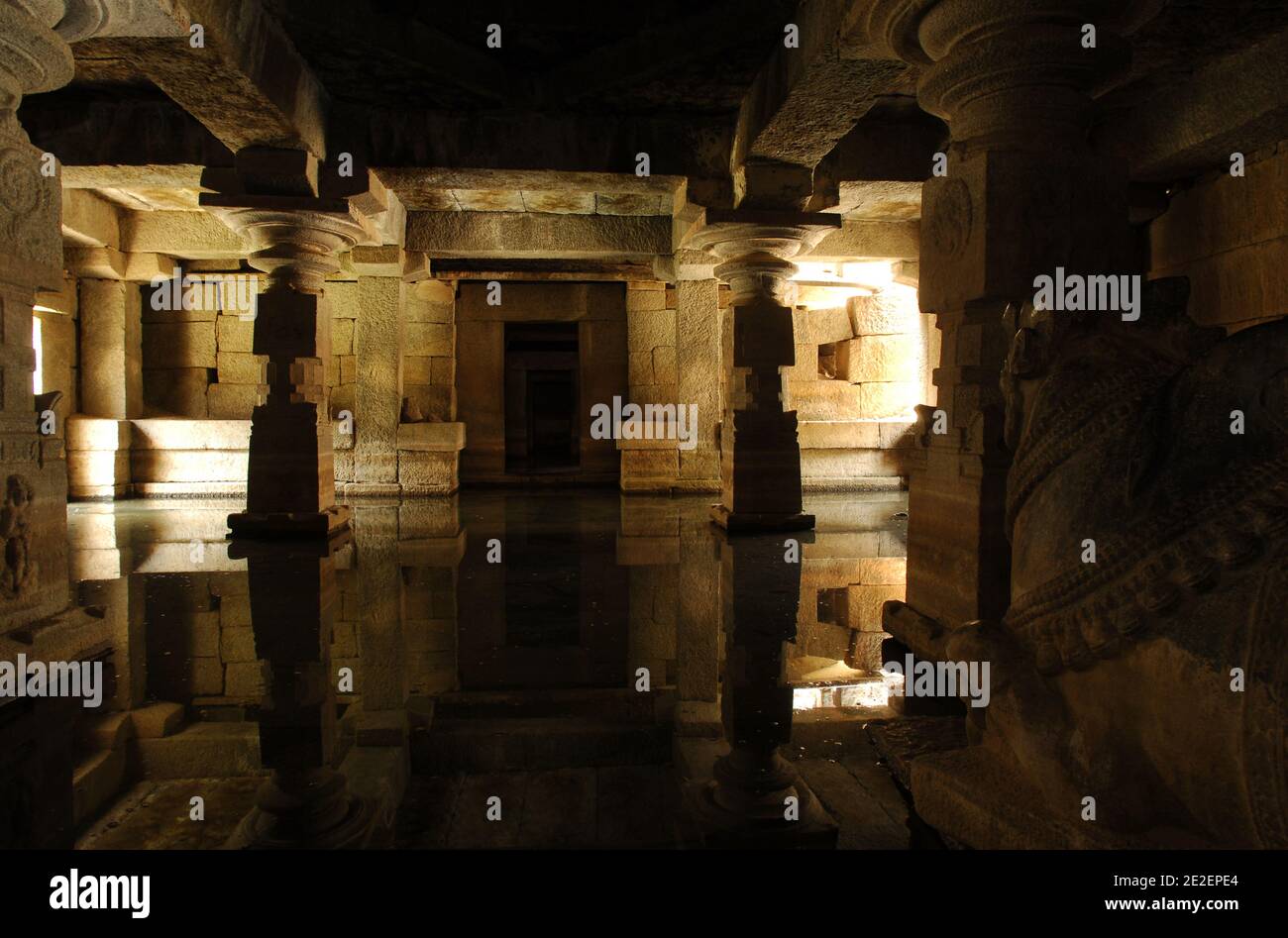 Sol en ruine hi-res stock photography and images - Alamy