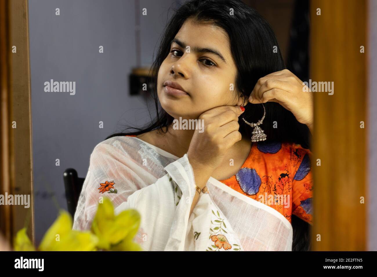 Indian Earrings Jewellery Silk Thread Gold Jhumka Jhumki Vintage Saree Pin  | eBay