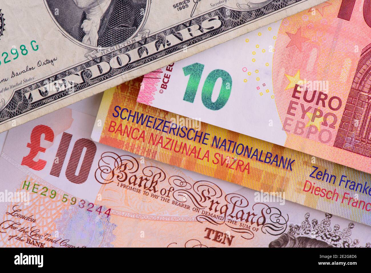Verschiedene Währungen von Europa, England, USA und Schweiz Stock Photo