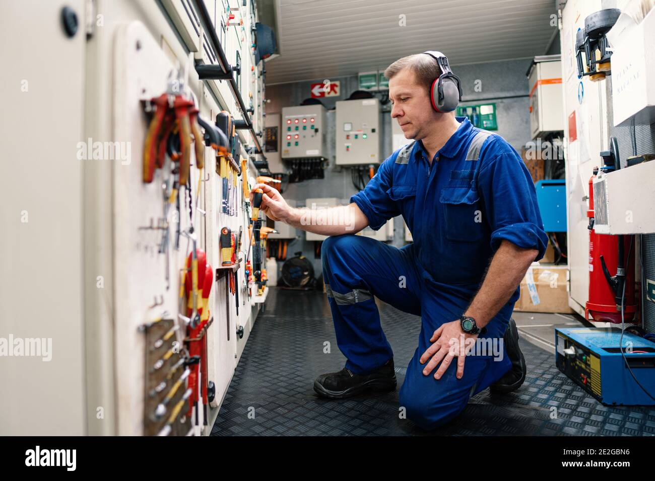 Штабс-капитан 1915. Морской инженер. Офицер инженер. Картинки marin engineer. Офицер инженер.