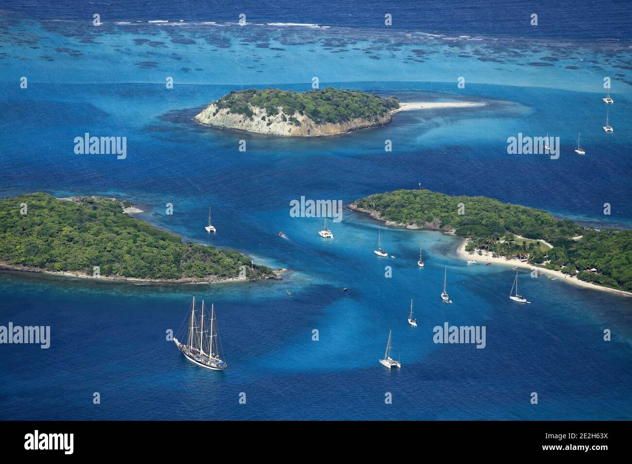 Caribbean, Saint Vincent and the Grenadines: aerial view of the small group of islands of the archipelago of Tobago Cays in the heart of the Tobago Ca Stock Photo