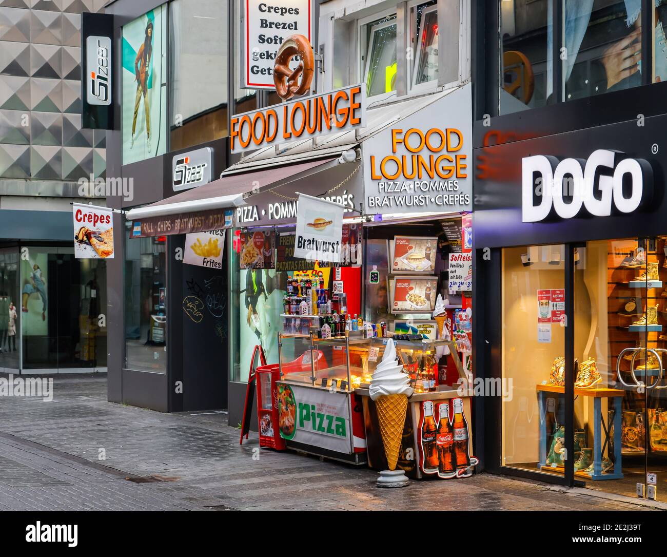 Cologne, North Rhine-Westphalia, Germany - Cologne city center in times of corona crisis during second lockdown, stores on Hohe Strasse are closed, on Stock Photo