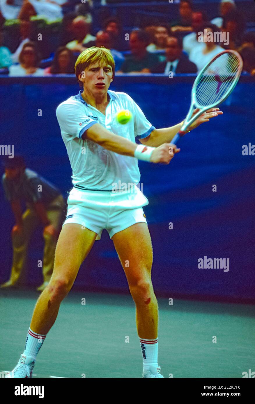 Boris Becker (GER) competing at the 1985 US Open Tennis Championships Stock  Photo - Alamy