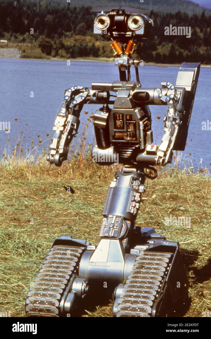 Studio Publicity Still from 'Short Circuit' Scene still with Robot (1986) Tri Star / File Reference # 34082-192THA Stock Photo