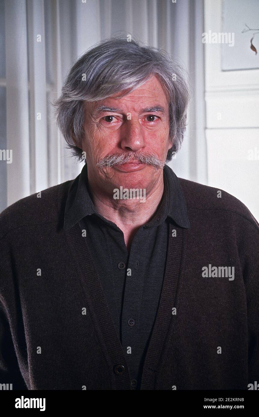 Undated file picture of French poet and singer Jean Ferrat (born Jean Tenenbaum on December 26, 1930 in Vaucresson, Hauts-de-Seine). Photo by Mousse/ABACAPRESS.COM Stock Photo