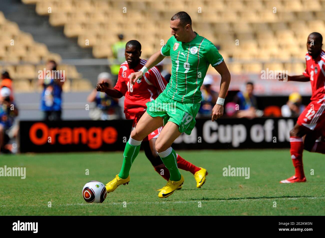 Algeria's Hassan Yebda during the African Soccer Cup of Nations Soccer match, Group A, Algeria vs Malawi in Luanda, Angola on January 11, 2010. Malawi won 3-0. Photo by RainbowPress/Cameleon/ABACAPRESS.COM Stock Photo