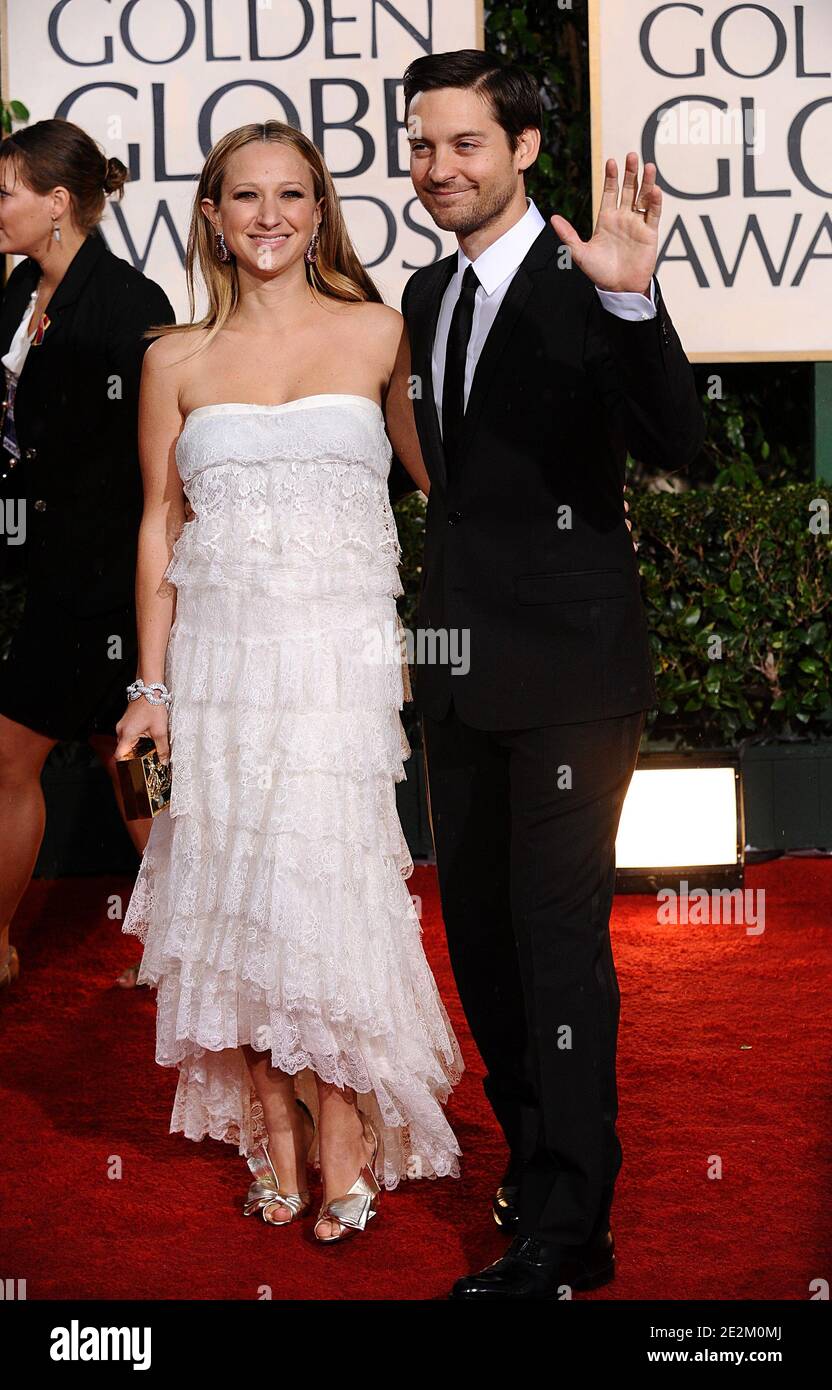 Jennifer Meyer And Tobey Maguire At The 67th Golden Globe Awards jennifer-meyer-and-tobey-maguire-at-the-67th-golden-globe-awards