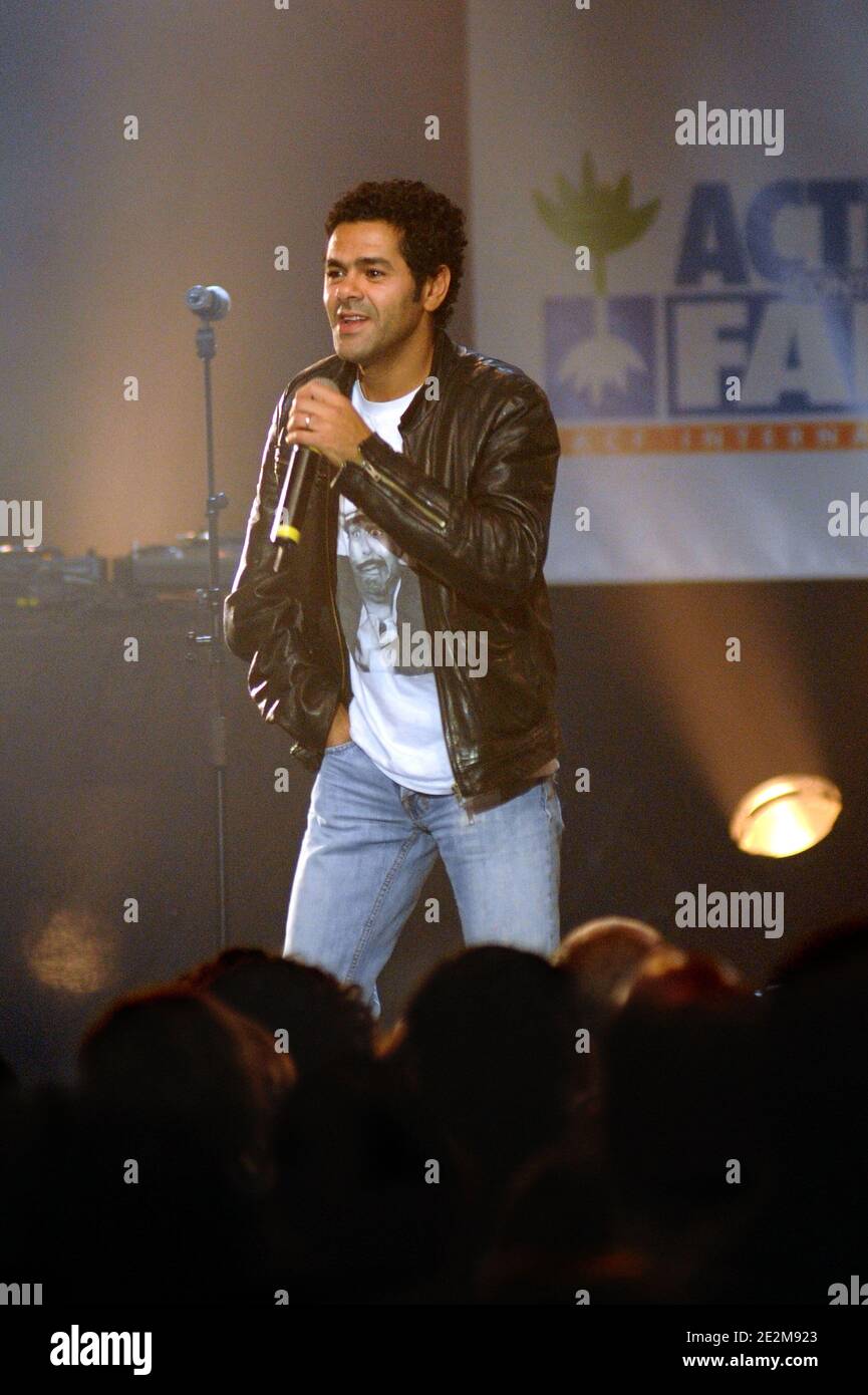 Jamel Debbouze performing live for &lsquo;Un Dimanche Pour Haiti&rsquo; at Bataclan