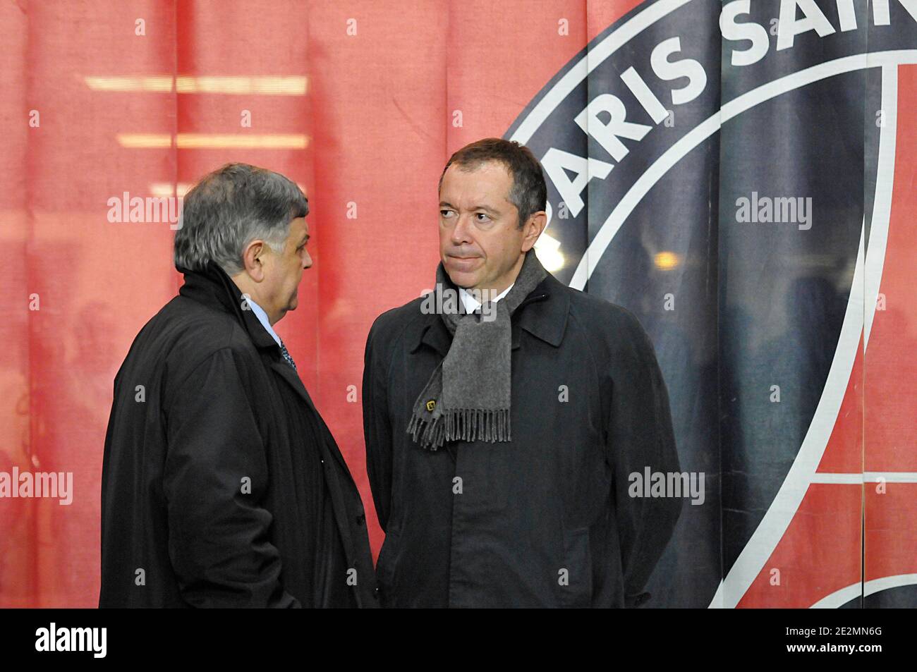 PSG's President Robin Leproux during the French First league soccer match, Paris Saint Germain vs Lorient at the Parc des Princes in Paris, France on February 06, 2010. Lorient won 3-0. Photo by Thierry Plessis/ABACAPRESS.COM Stock Photo